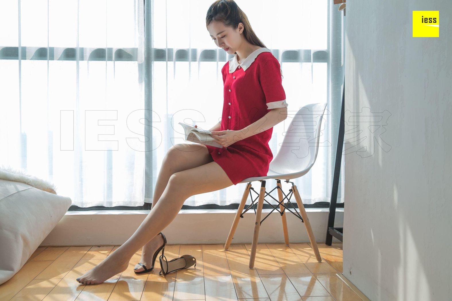 图片[45]-[IESS异思趣向] 2018.11.06 丝享家353：《紫紫甜美一字扣凉鞋》紫紫 在线浏览 – 速更版-美库