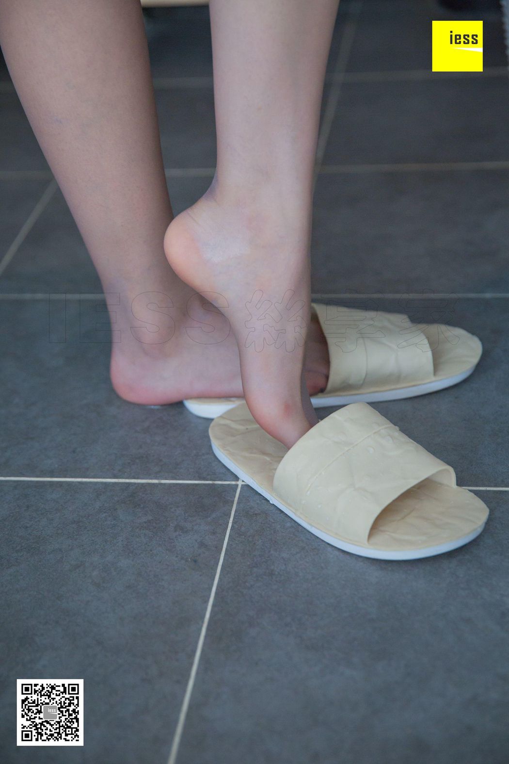 图片[68]-[IESS异思趣向] 2018.11.21 丝享家364：《拖鞋与高跟鞋》七七 在线浏览 – 速更版-美库