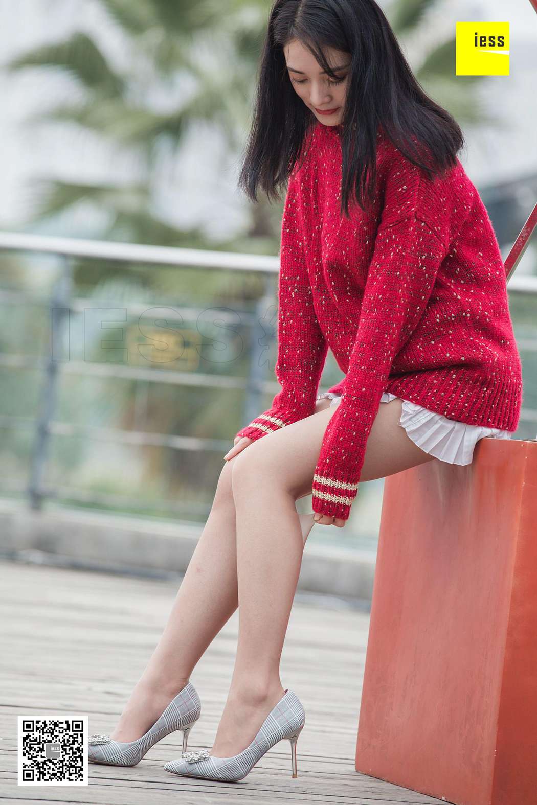 图片[66]-[IESS异思趣向] 2018.12.03 丝享家372：《街拍姗姗和小助理》姗姗 在线浏览 – 速更版-美库