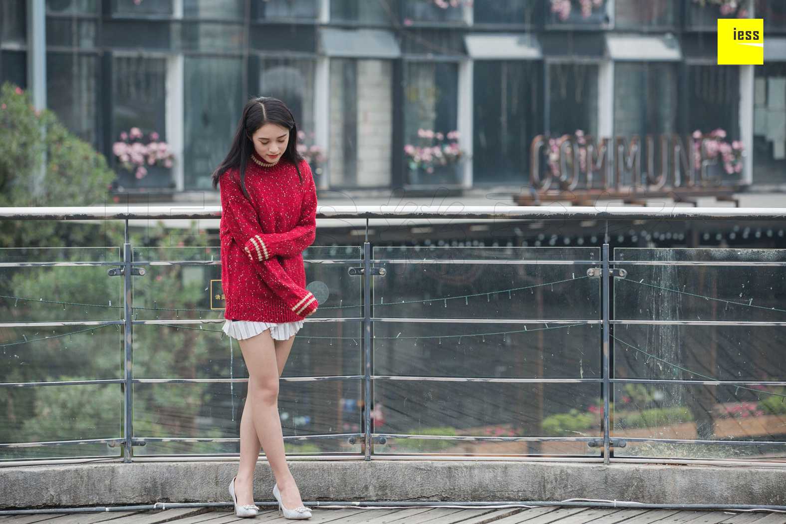 图片[9]-[IESS异思趣向] 2018.12.03 丝享家372：《街拍姗姗和小助理》姗姗 在线浏览 – 速更版-美库