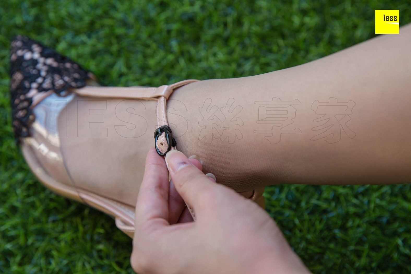 图片[23]-[IESS异思趣向] 2018.12.06 丝享家375：《秋秋的小皮裙》秋秋 在线浏览 – 速更版-美库