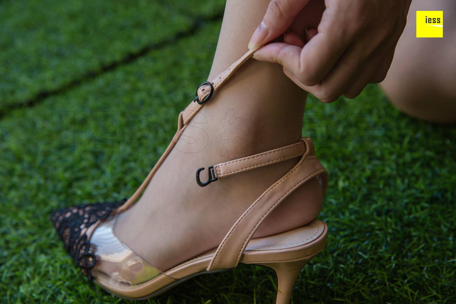 图片[79]-[IESS异思趣向] 2018.12.06 丝享家375：《秋秋的小皮裙》秋秋 在线浏览 – 速更版-美库