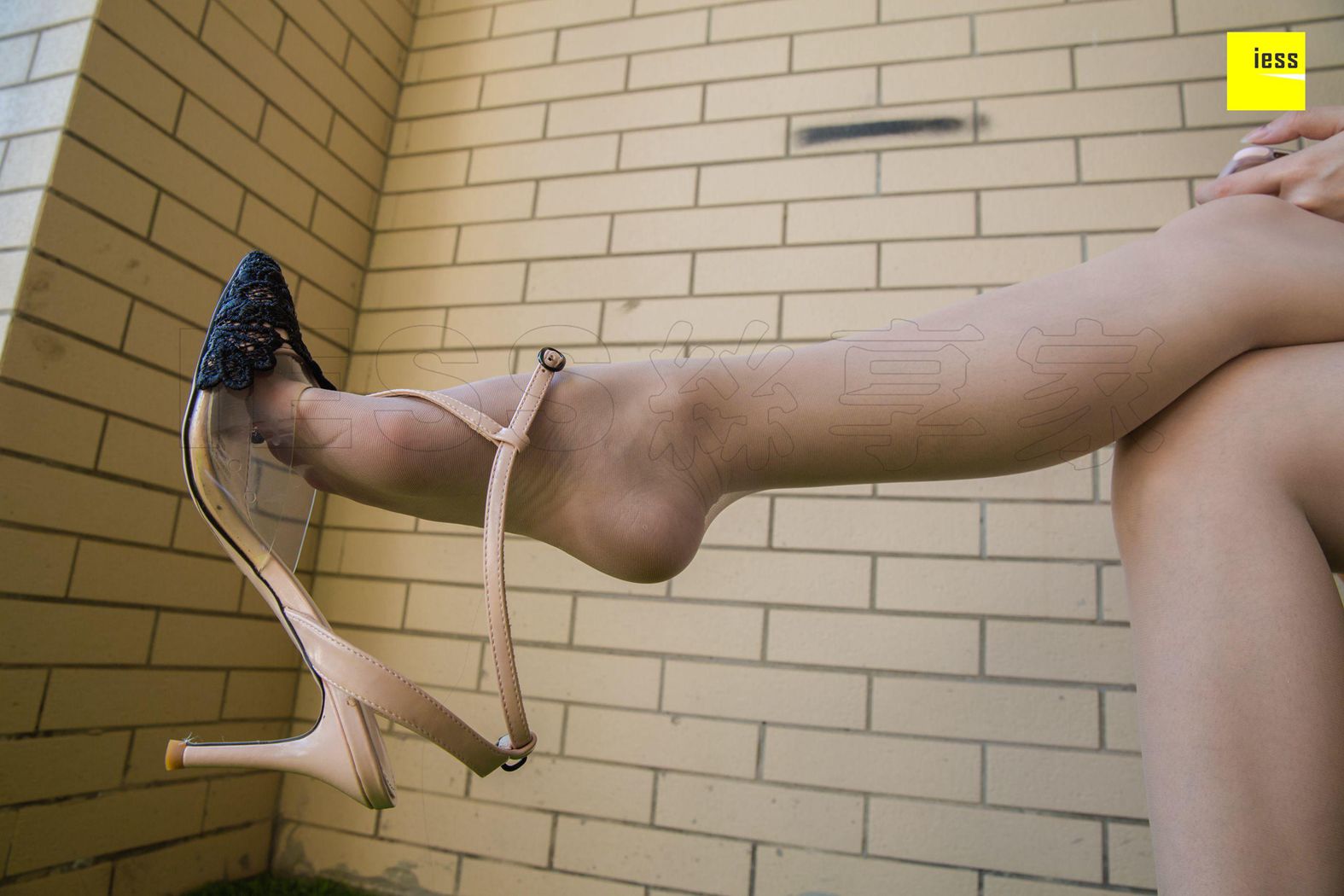 图片[51]-[IESS异思趣向] 2018.12.06 丝享家375：《秋秋的小皮裙》秋秋 在线浏览 – 速更版-美库