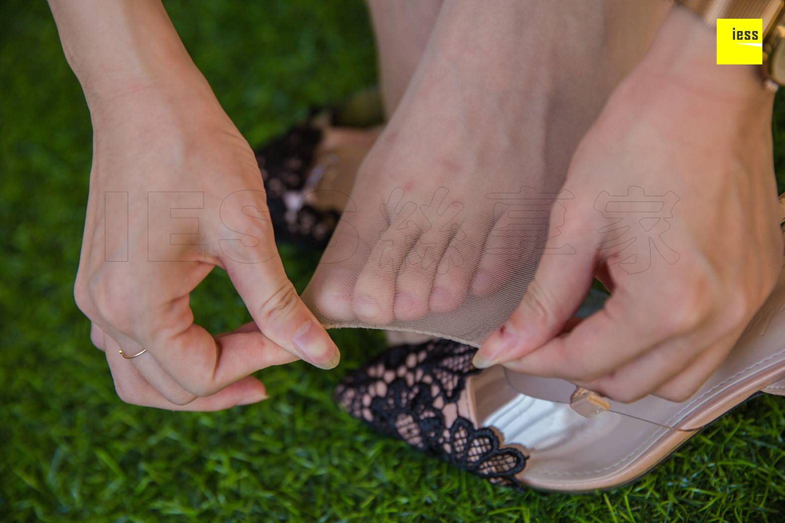 图片[49]-[IESS异思趣向] 2018.12.06 丝享家375：《秋秋的小皮裙》秋秋 在线浏览 – 速更版-美库