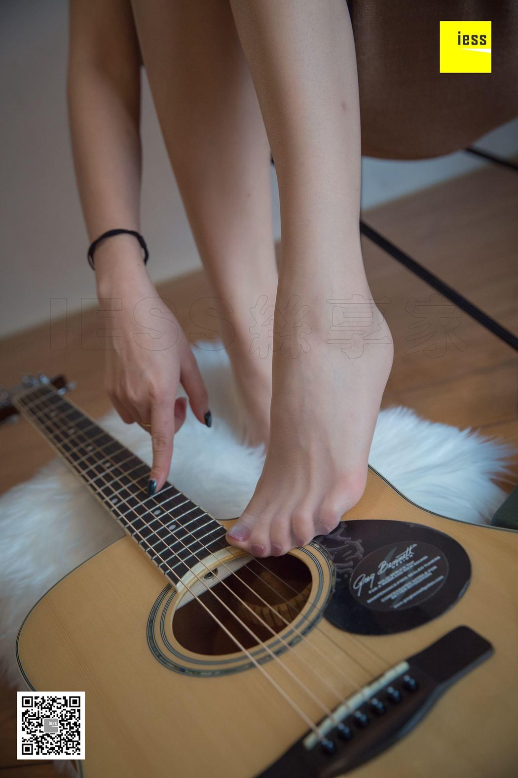 图片[75]-[IESS异思趣向] 2018.12.13 丝享家380：《七七的绿色高跟鞋》七七 在线浏览 – 速更版-美库