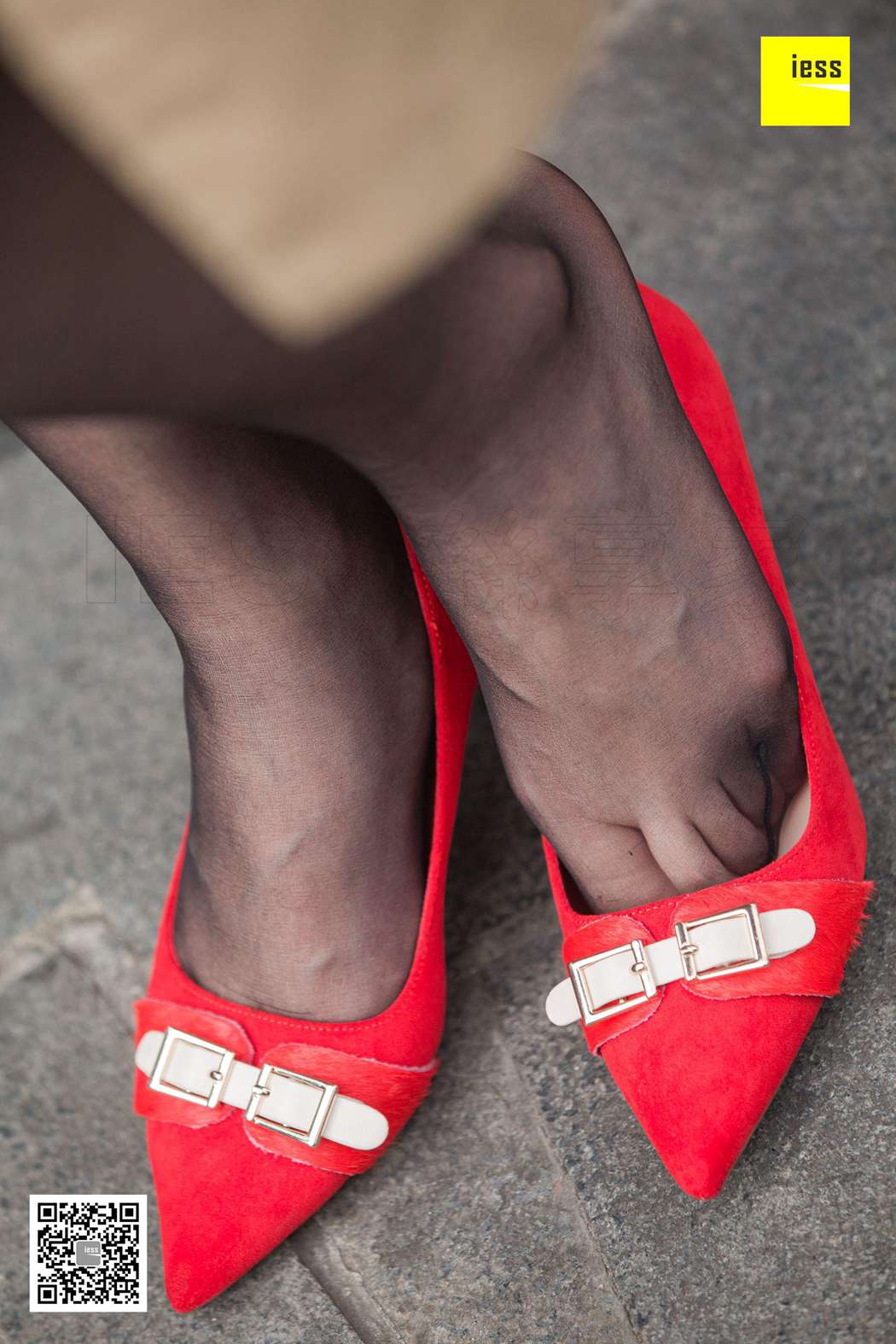 图片[76]-[IESS异思趣向] 2018.12.21 丝享家386：《气质风衣小红高》姗姗 在线浏览 – 速更版-美库