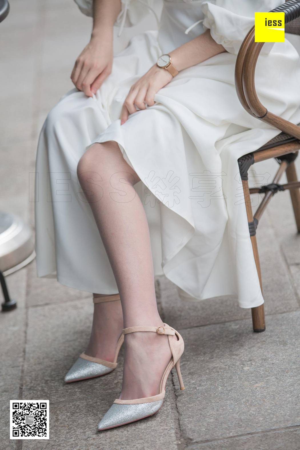 图片[45]-[IESS异思趣向] 2019.01.03 丝享家394：《烈焰红唇白长裙》姗姗 在线浏览 – 速更版-美库