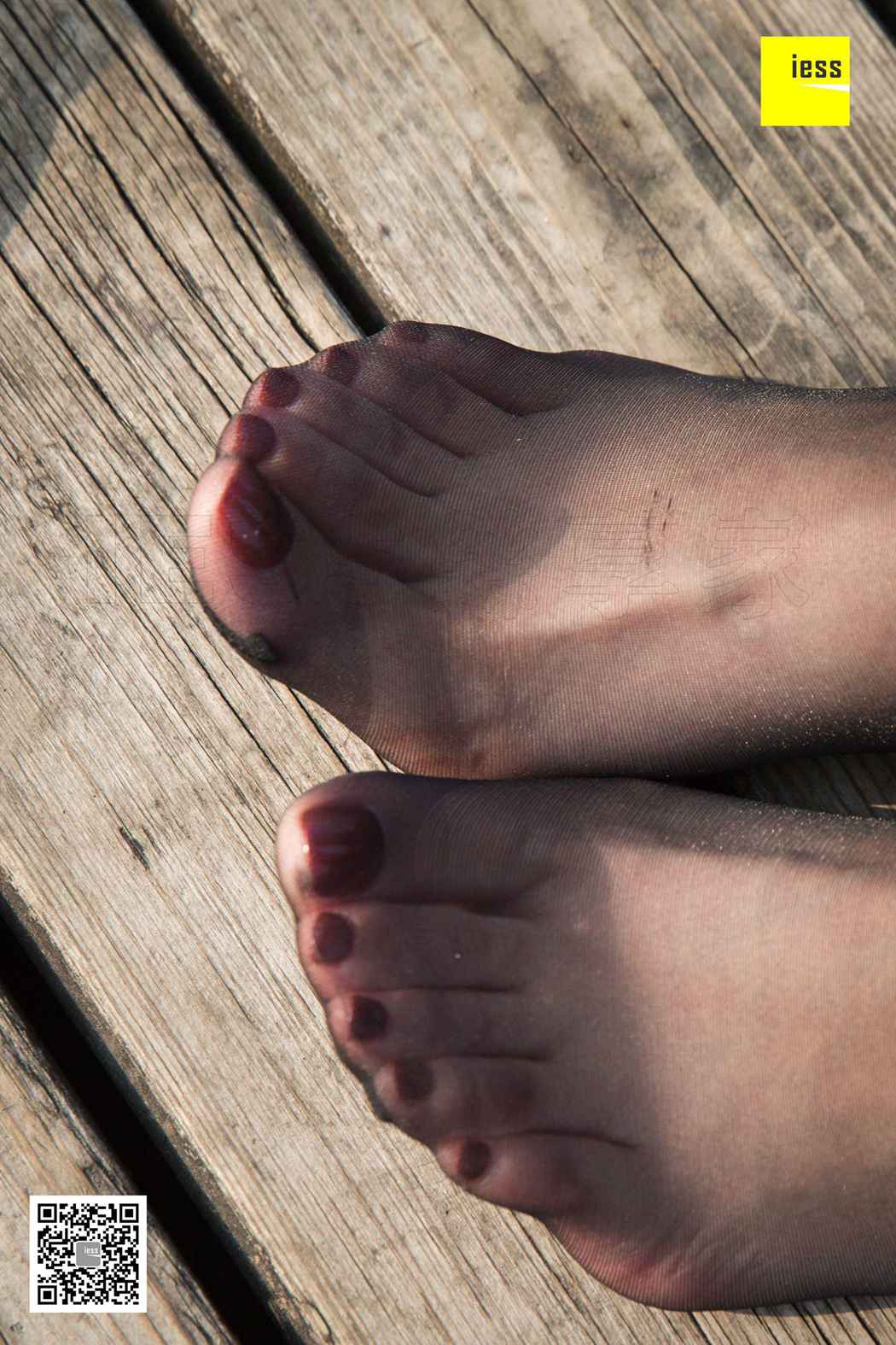 图片[14]-[IESS异思趣向] 2018.12.28 丝享家390：《被风吹乱的裙摆》紫紫 在线浏览 – 速更版-美库