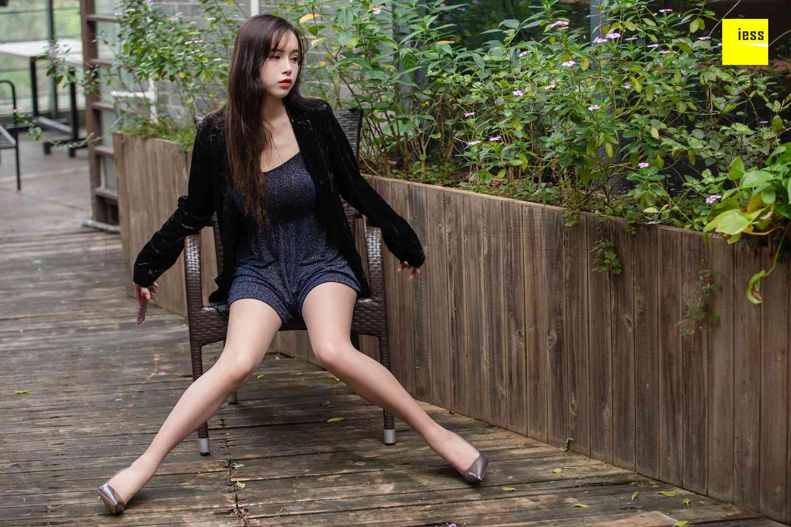 图片[39]-[IESS异思趣向] 2019.01.07 丝享家396：《小羽的冬日暖阳》小羽 在线浏览 – 速更版-美库