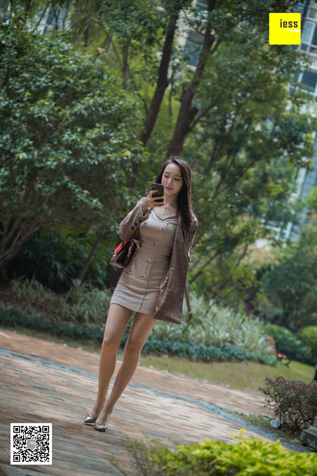 图片[81]-[IESS异思趣向] 2019.01.08 丝享家397：《小区楼下偶遇云芝》云芝 在线浏览 – 速更版-美库