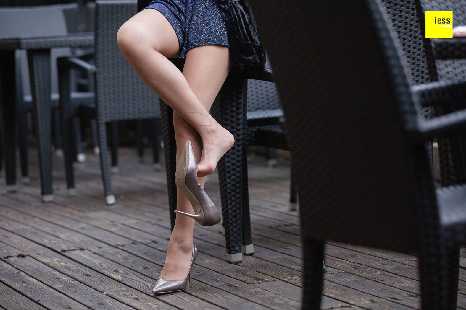 图片[6]-[IESS异思趣向] 2019.01.07 丝享家396：《小羽的冬日暖阳》小羽 在线浏览 – 速更版-美库