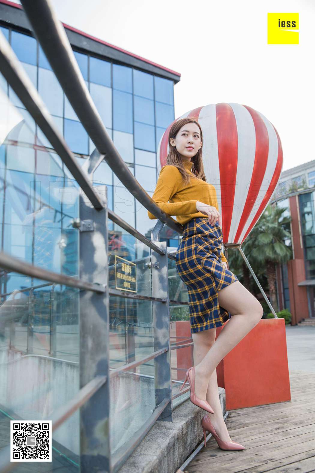 图片[31]-[IESS异思趣向] 2019.01.11 丝享家400：《紫紫的气质套装》紫紫 在线浏览 – 速更版-美库