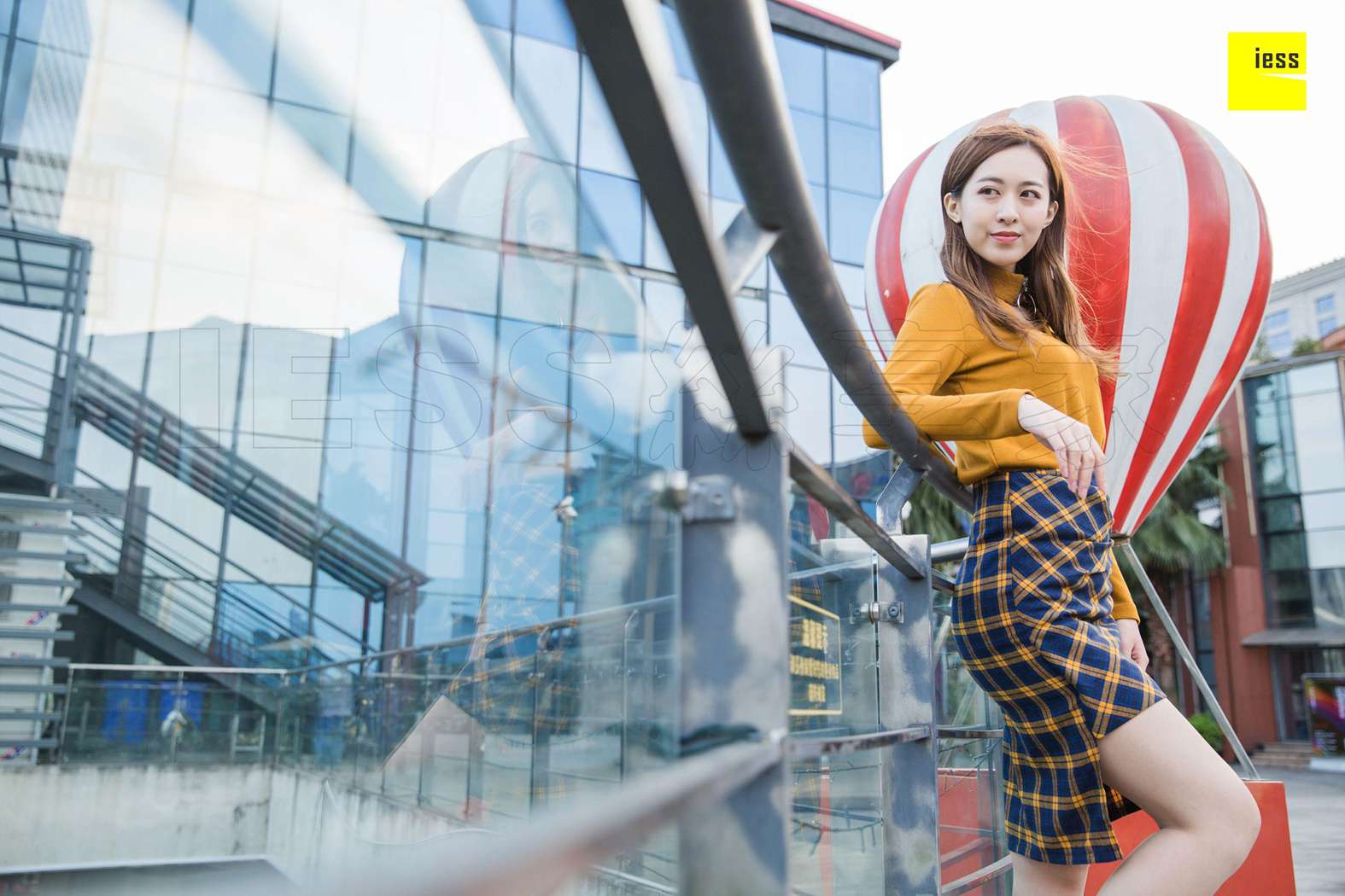 图片[20]-[IESS异思趣向] 2019.01.11 丝享家400：《紫紫的气质套装》紫紫 在线浏览 – 速更版-美库