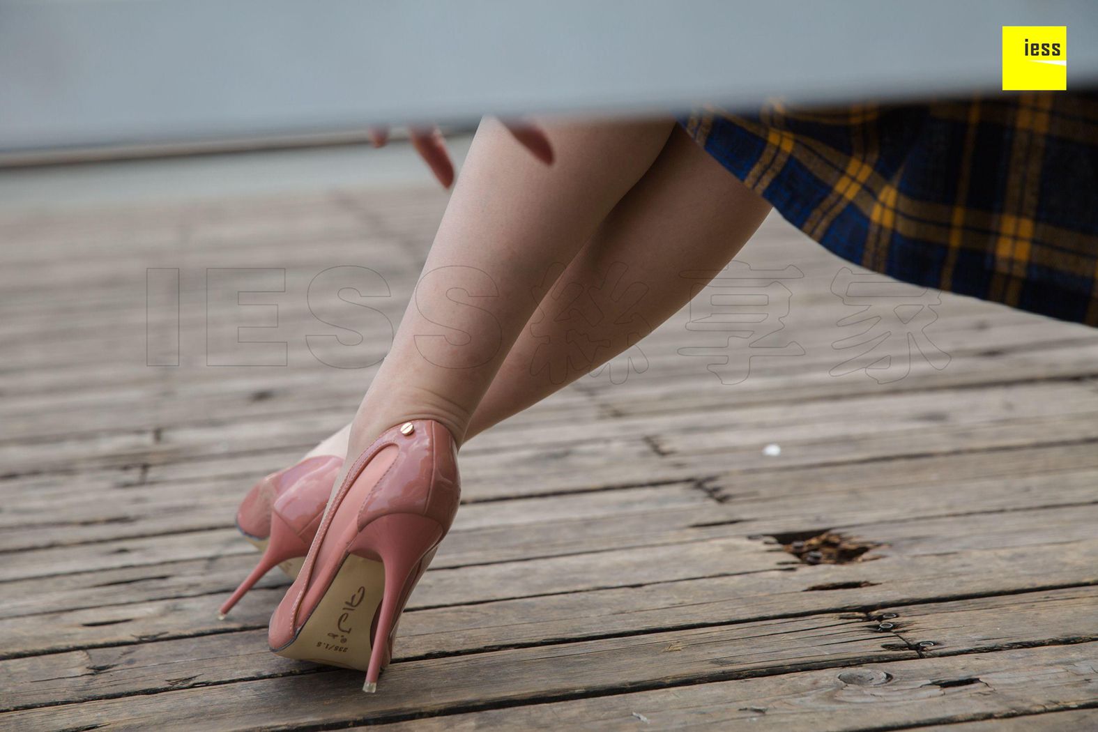 图片[69]-[IESS异思趣向] 2019.01.11 丝享家400：《紫紫的气质套装》紫紫 在线浏览 – 速更版-美库