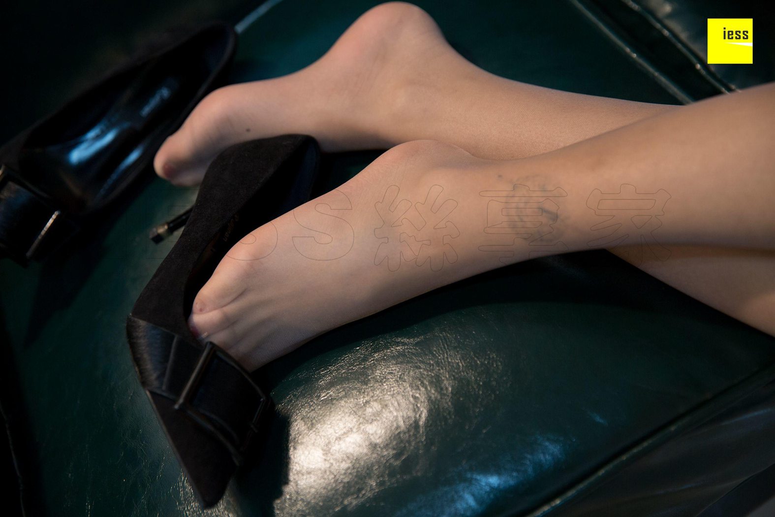 图片[3]-[IESS异思趣向] 2019.01.14 丝享家401：《长靴换高跟》小韩 在线浏览 – 速更版-美库