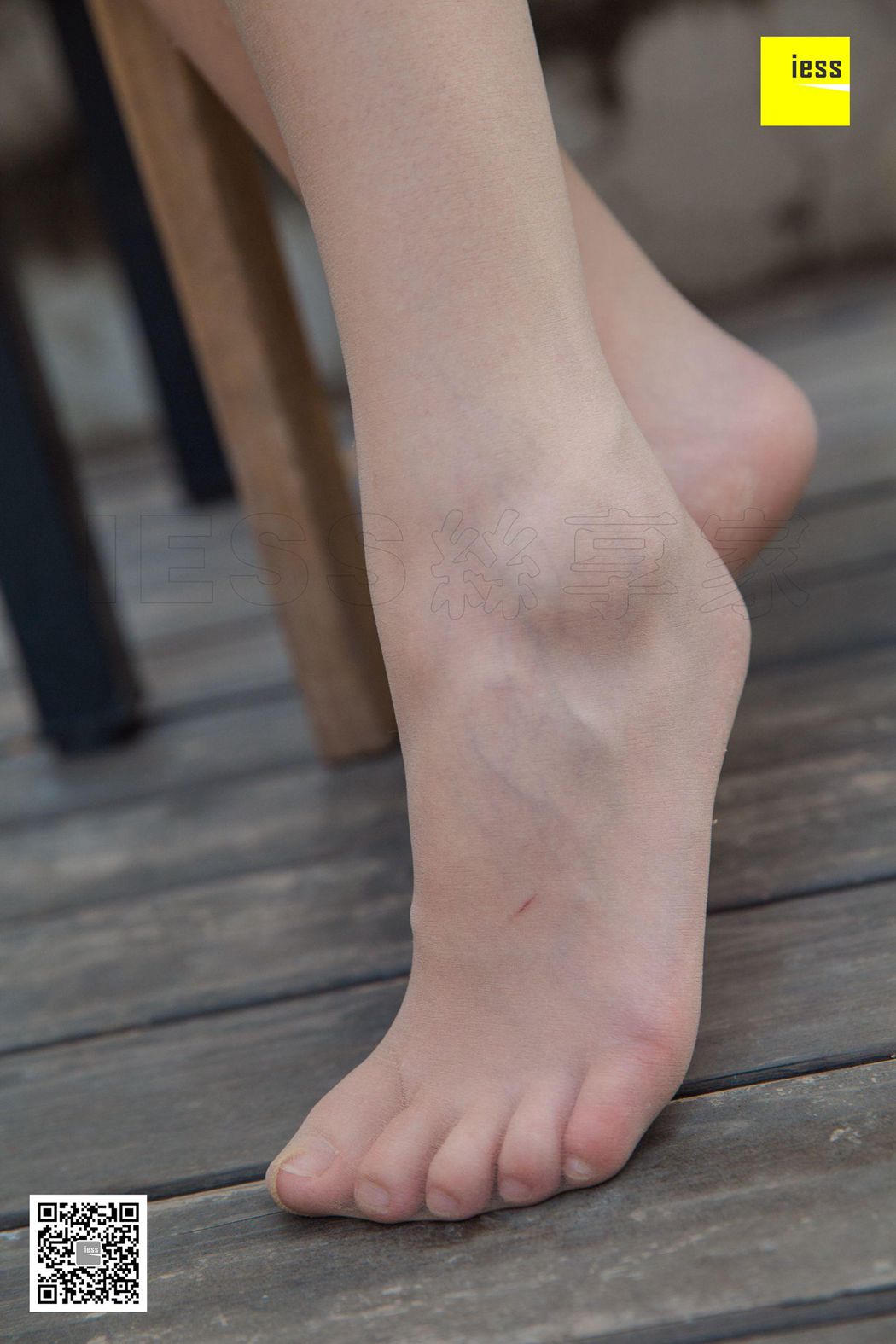 图片[32]-[IESS异思趣向] 2019.01.17 丝享家404：《云芝阳台小短裙》云芝 在线浏览 – 速更版-美库