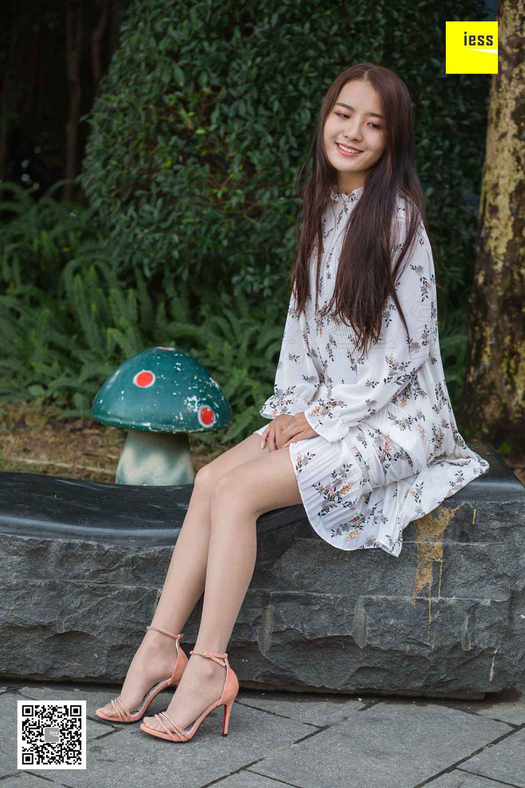 图片[41]-[IESS异思趣向] 2019.02.01 丝享家414：《婉萍飘飘仙女裙》婉萍 在线浏览 – 速更版-美库