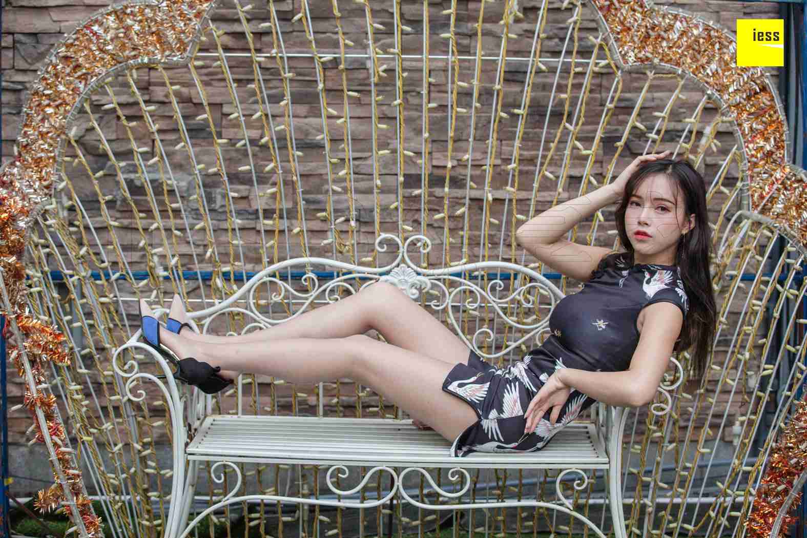 图片[80]-[IESS异思趣向] 2019.01.29 丝享家411：《小羽街拍旗袍秀》小羽 在线浏览 – 速更版-美库