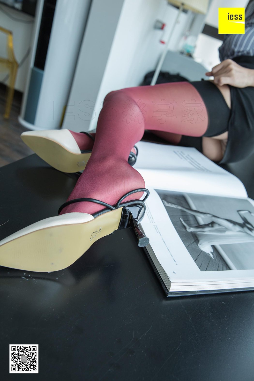 图片[71]-[IESS异思趣向] 2019.02.10 丝享家418：《初六小羽红丝溜溜》小羽 在线浏览 – 速更版-美库