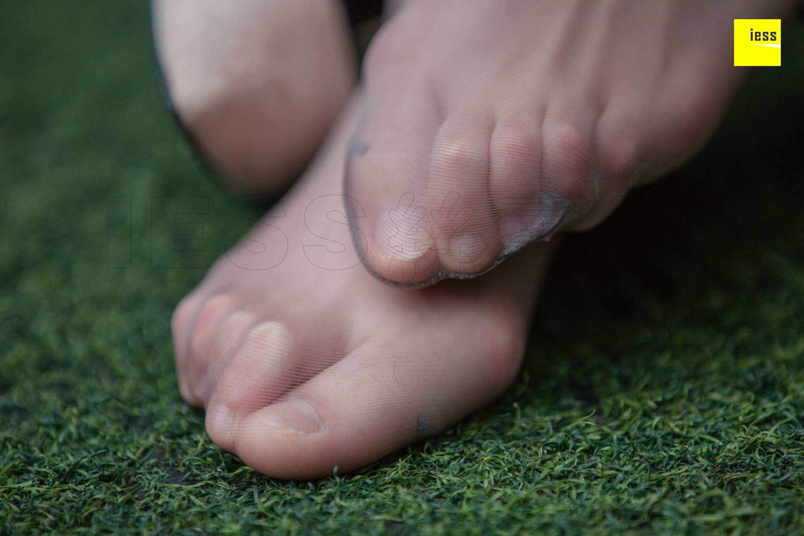 图片[51]-[IESS异思趣向] 2019.01.29 丝享家411：《小羽街拍旗袍秀》小羽 在线浏览 – 速更版-美库