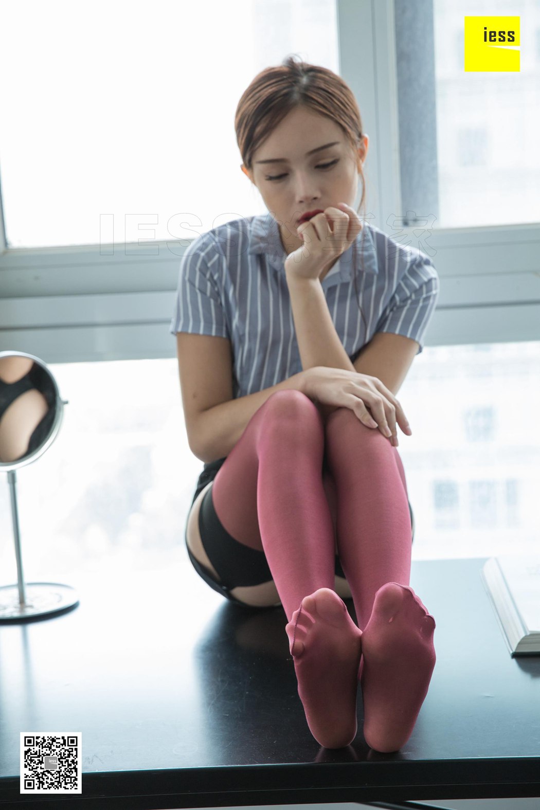 图片[59]-[IESS异思趣向] 2019.02.10 丝享家418：《初六小羽红丝溜溜》小羽 在线浏览 – 速更版-美库