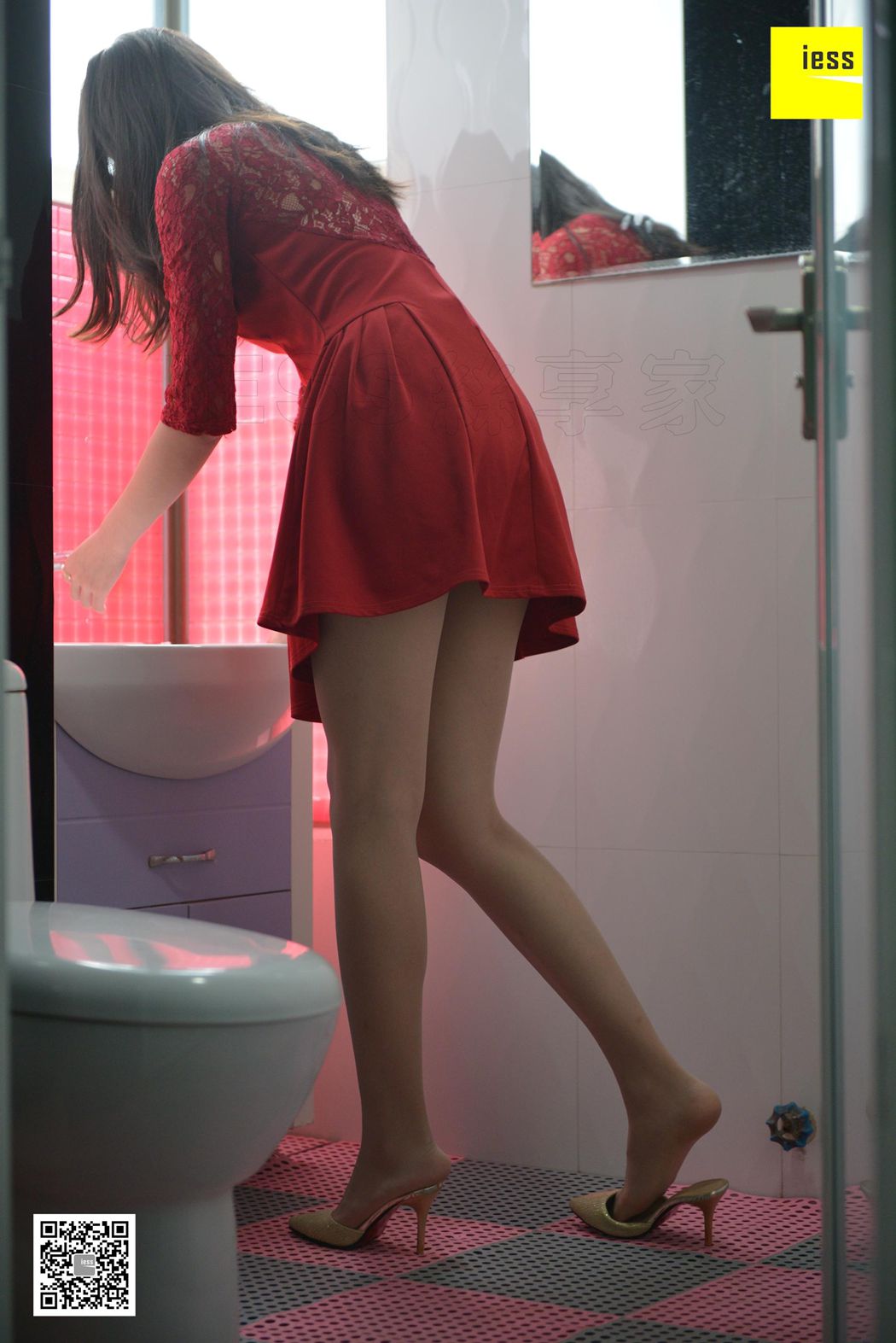 图片[15]-[IESS异思趣向] 2019.02.22 丝享家428：《七七蕾丝红裙》七七 在线浏览 – 速更版-美库