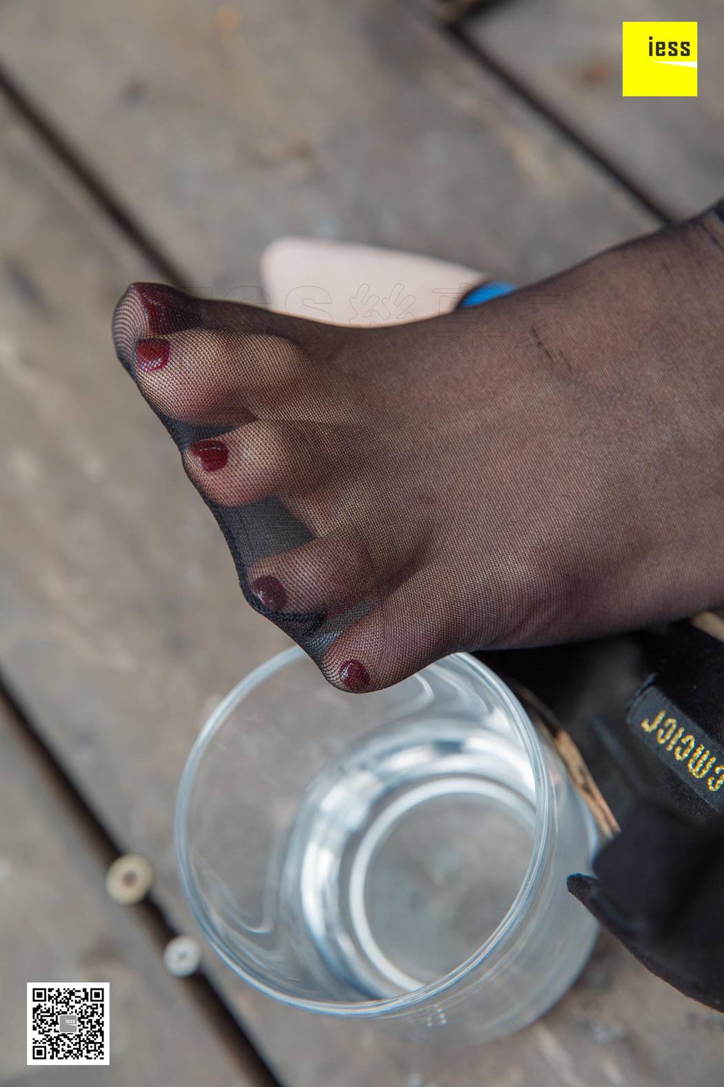 图片[19]-[IESS异思趣向] 2019.02.25 丝享家429：《小白领九妹发发呆》九妹 在线浏览 – 速更版-美库