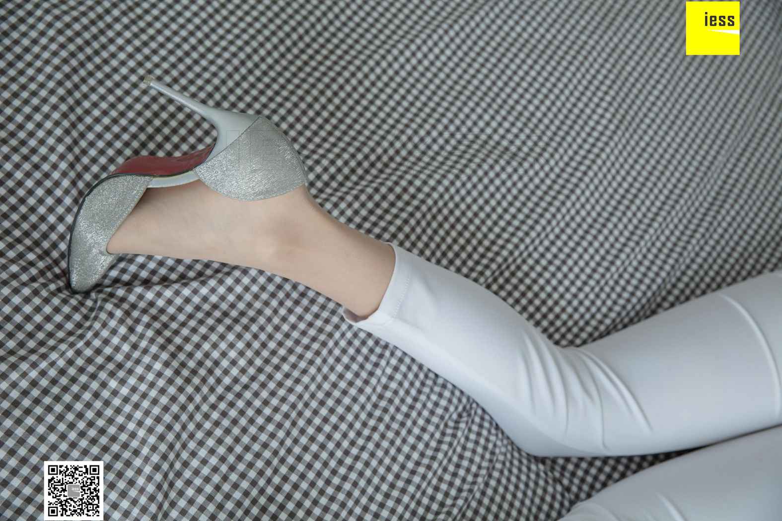 图片[82]-[IESS异思趣向] 2019.03.11 丝享家438：《小羽OL白长裤》小羽 在线浏览 – 速更版-美库