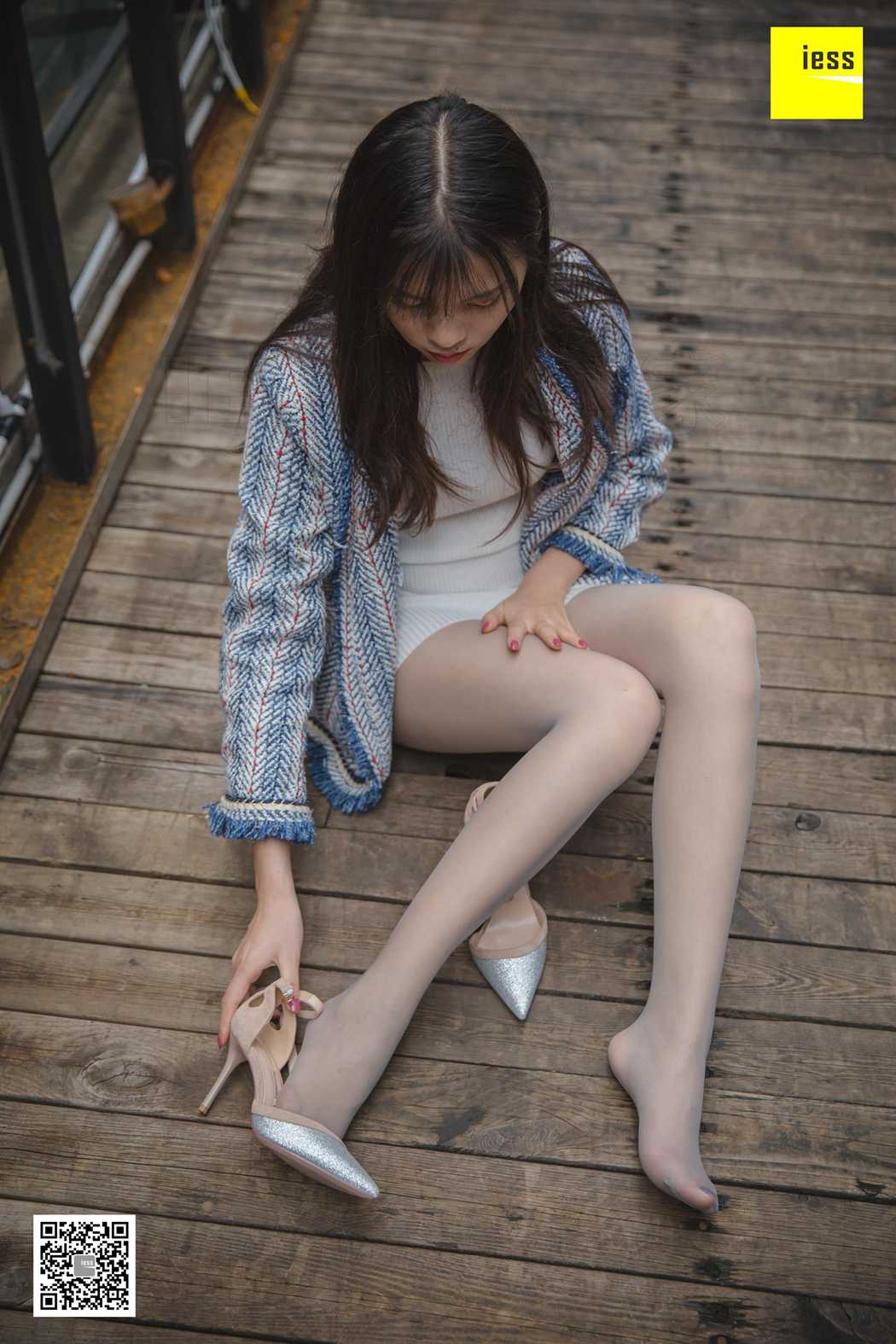 图片[31]-[IESS异思趣向] 2019.03.05 丝享家435：《七七小香风街拍》七七 在线浏览 – 速更版-美库