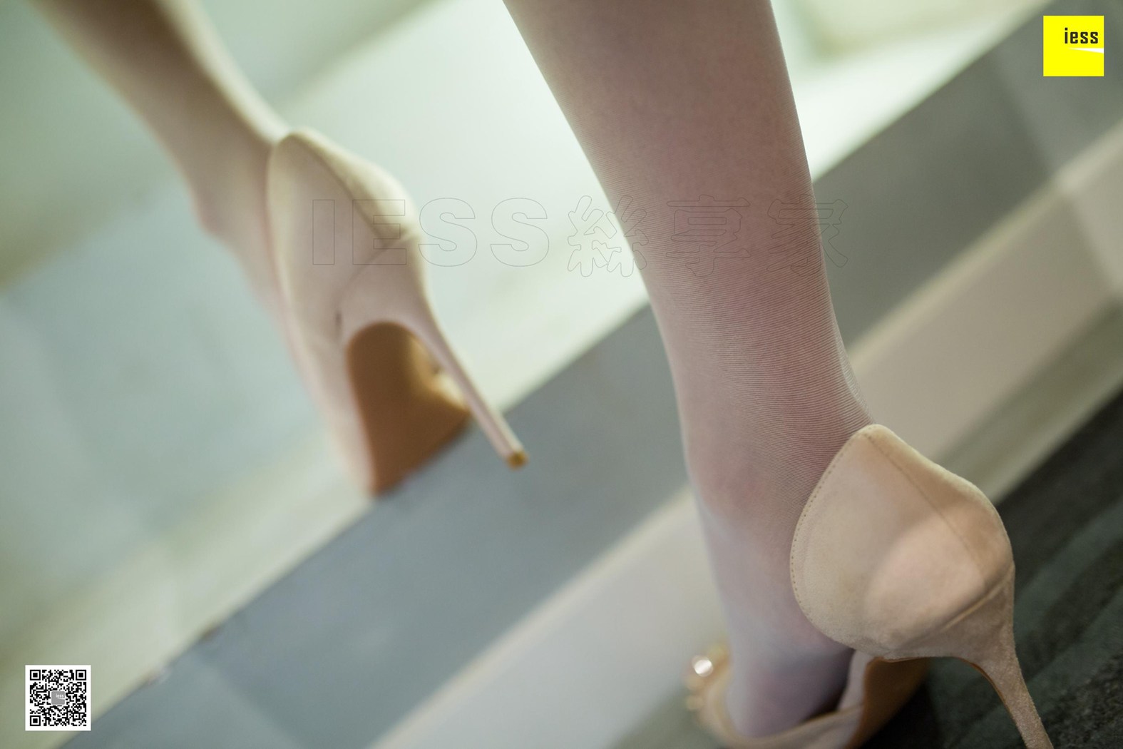 图片[80]-[IESS异思趣向] 2019.03.13 丝享家440：《婉萍白色羽绒服》婉萍 在线浏览 – 速更版-美库