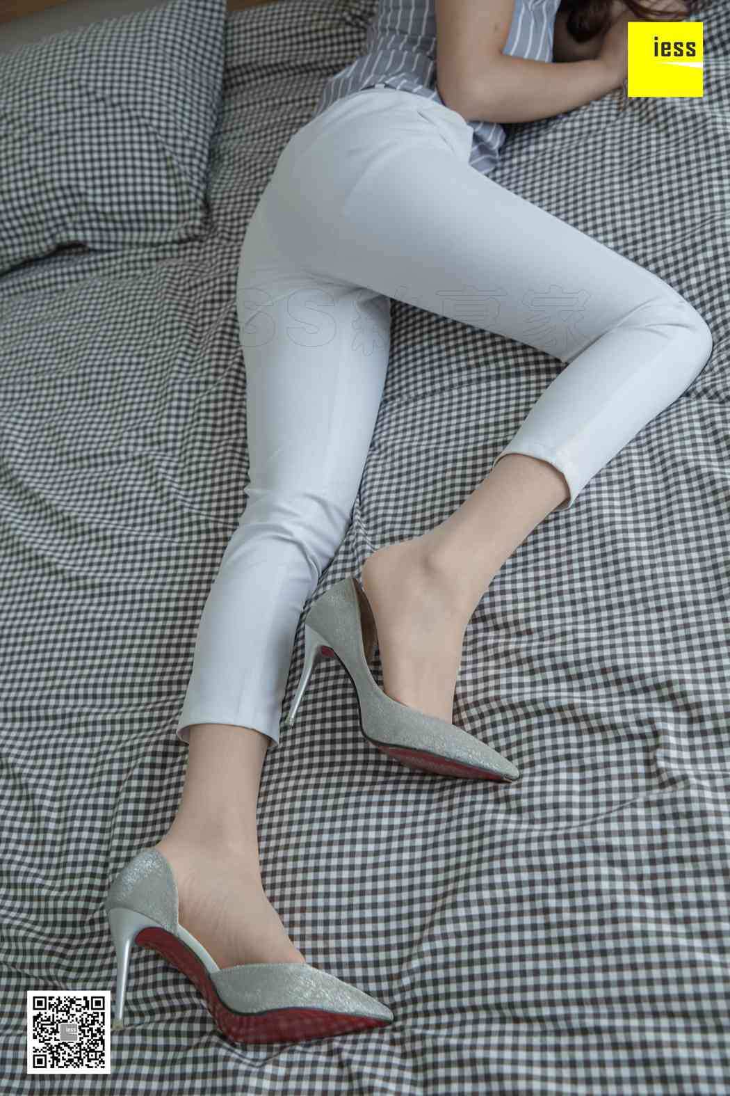 图片[16]-[IESS异思趣向] 2019.03.11 丝享家438：《小羽OL白长裤》小羽 在线浏览 – 速更版-美库