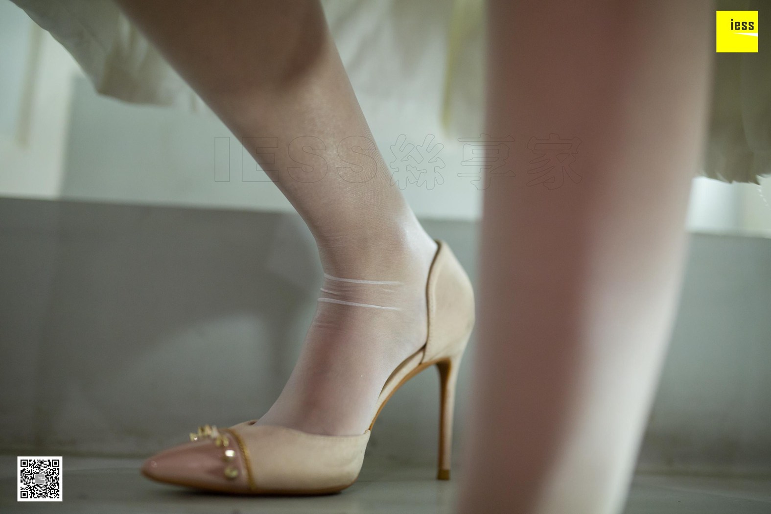 图片[33]-[IESS异思趣向] 2019.03.13 丝享家440：《婉萍白色羽绒服》婉萍 在线浏览 – 速更版-美库