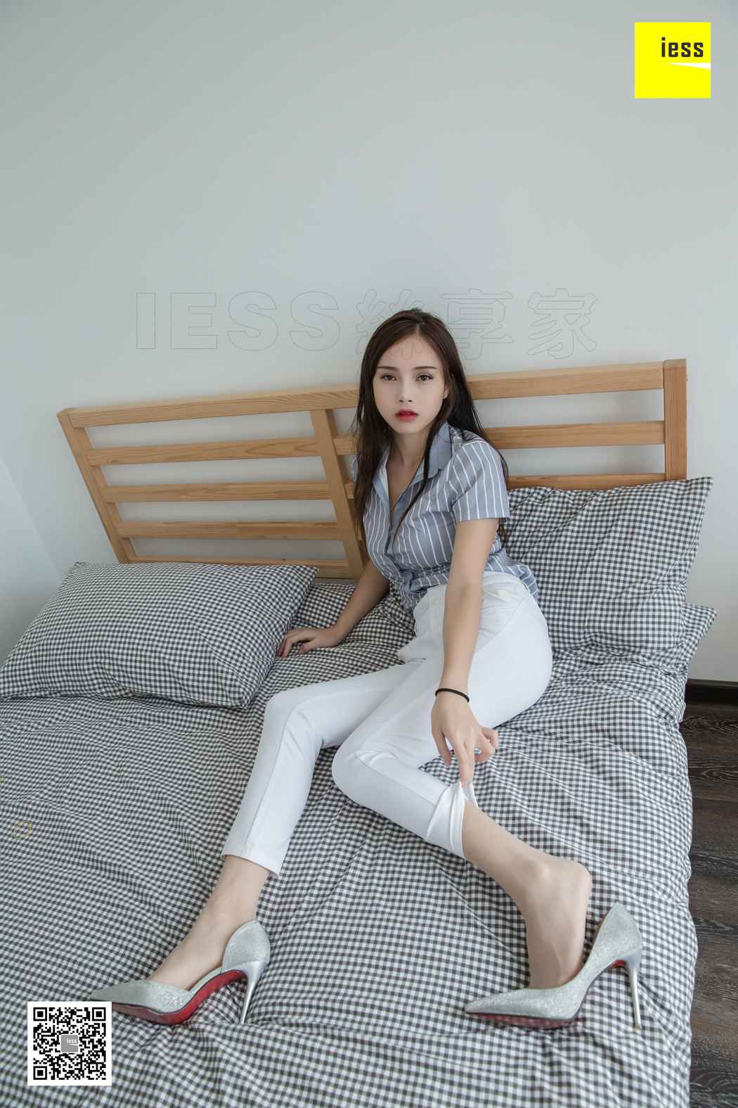 图片[18]-[IESS异思趣向] 2019.03.11 丝享家438：《小羽OL白长裤》小羽 在线浏览 – 速更版-美库