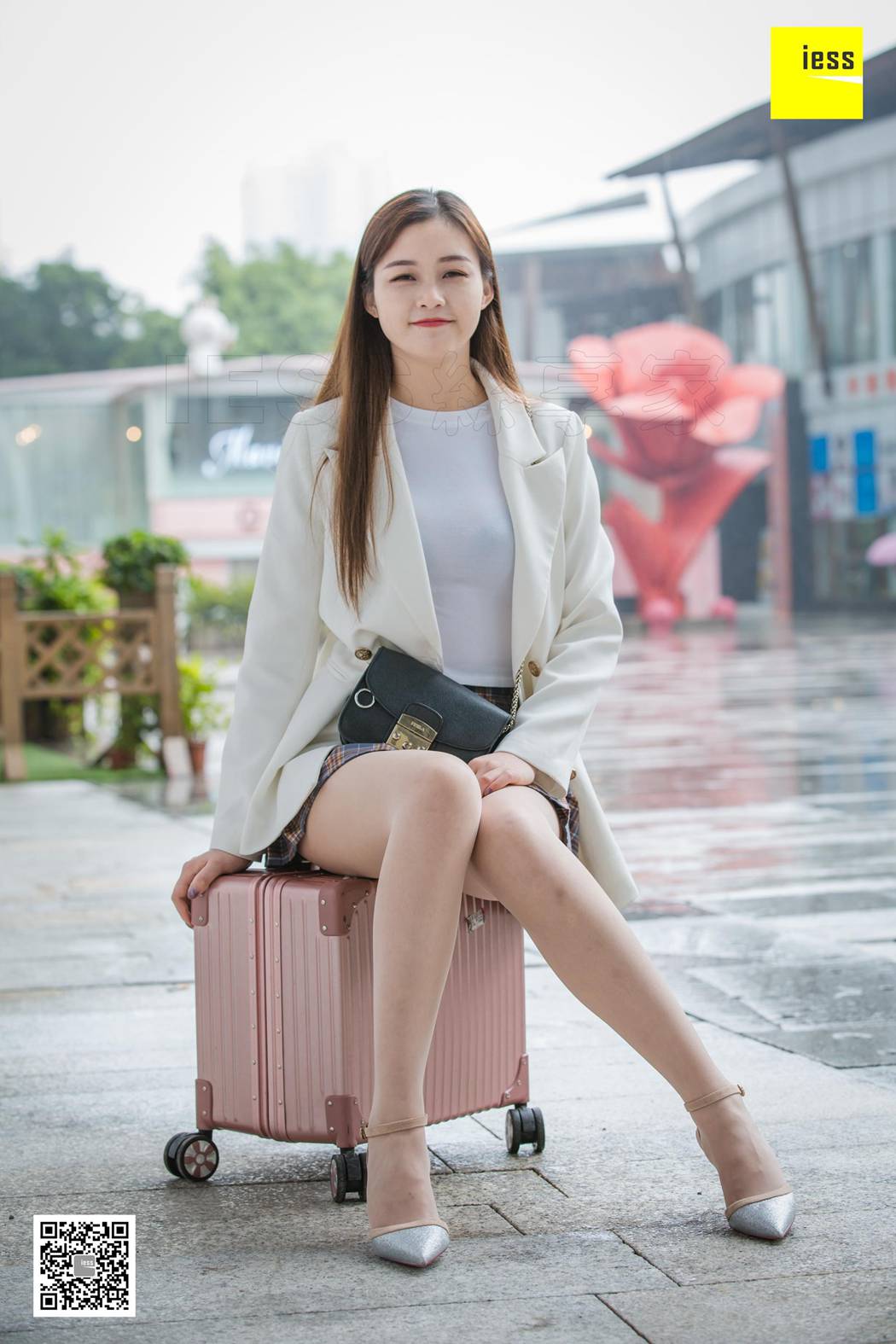 图片[46]-[IESS异思趣向] 2019.03.17 丝享家443：《九妹雨中漫步》九妹 在线浏览 – 速更版-美库