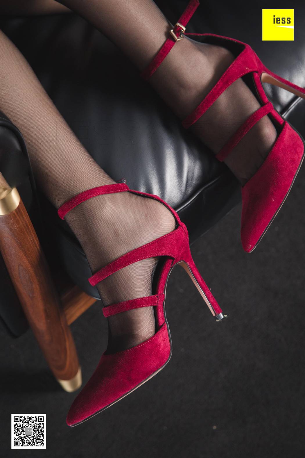 图片[62]-[IESS异思趣向] 2019.04.05 丝享家457：《秋秋的红色火焰》秋秋 在线浏览 – 速更版-美库