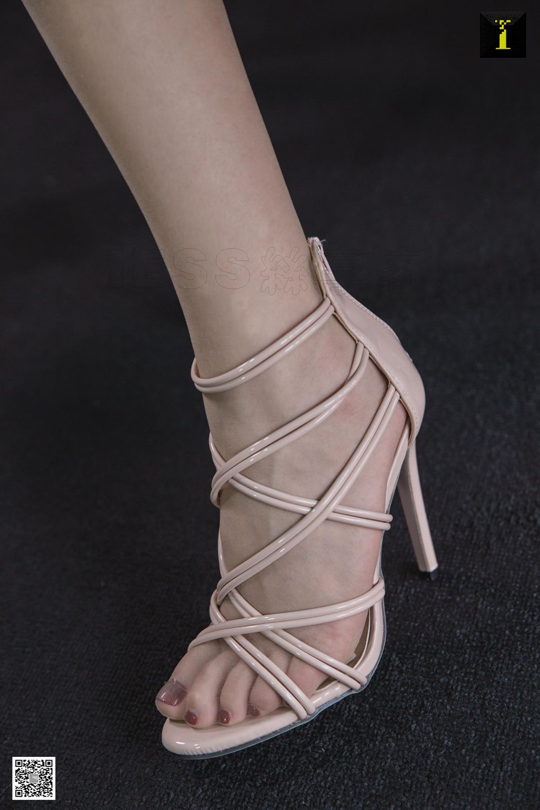 图片[87]-[IESS异思趣向] 2019.04.25 丝享家471：《九妹的肤色凉鞋》九妹 在线浏览 – 速更版-美库