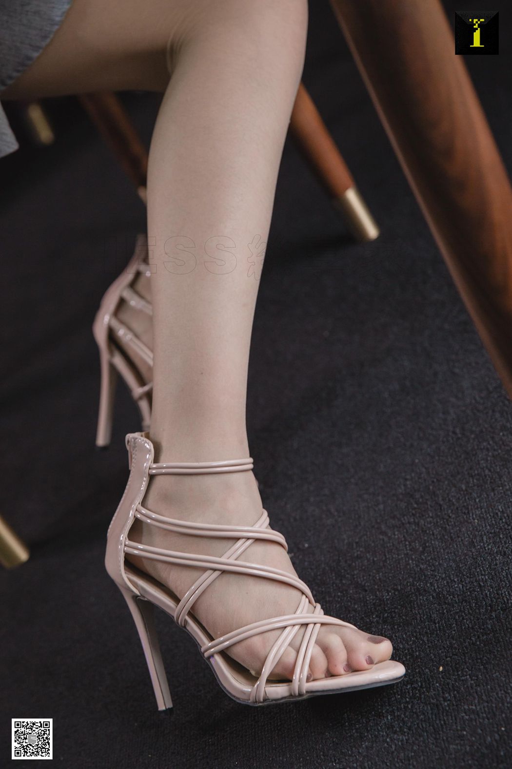 图片[10]-[IESS异思趣向] 2019.04.25 丝享家471：《九妹的肤色凉鞋》九妹 在线浏览 – 速更版-美库