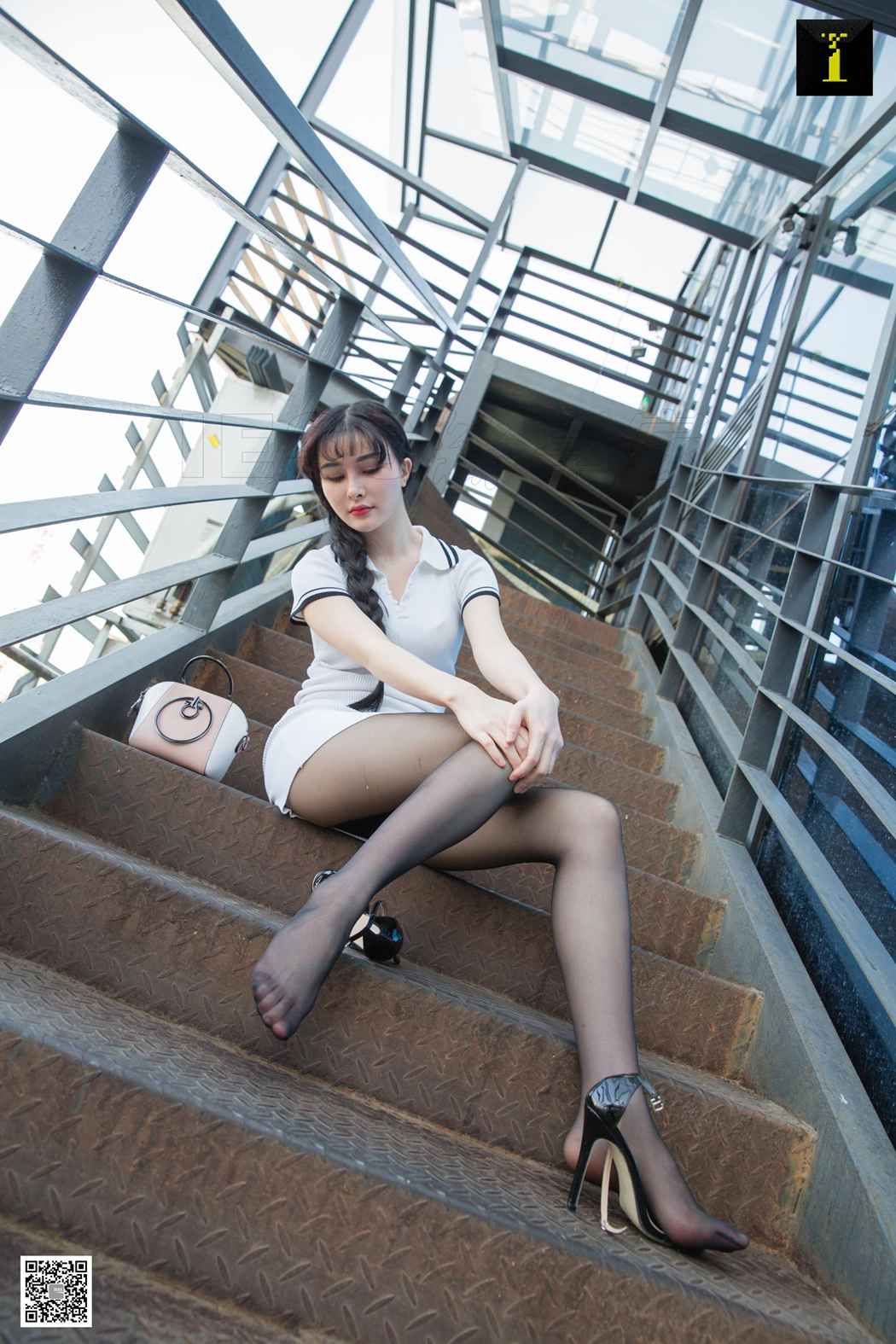 图片[85]-[IESS异思趣向] 2019.05.01 丝享家475：《喵姐教你穿一字凉鞋》喵姐 在线浏览 – 速更版-美库