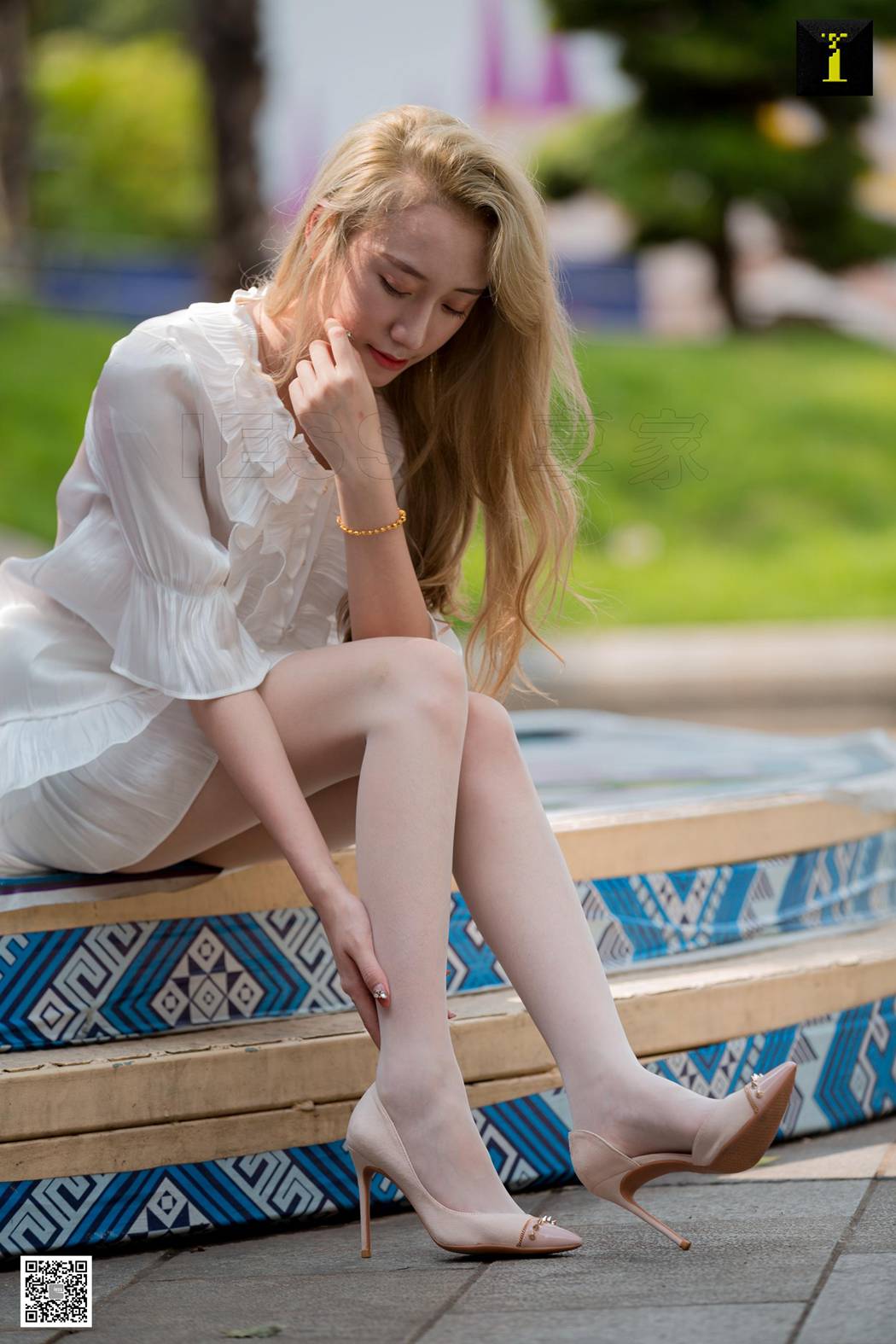 图片[37]-[IESS异思趣向] 2019.05.28 丝享家494：《小猪佩奇我配你》乐乐 在线浏览 – 速更版-美库