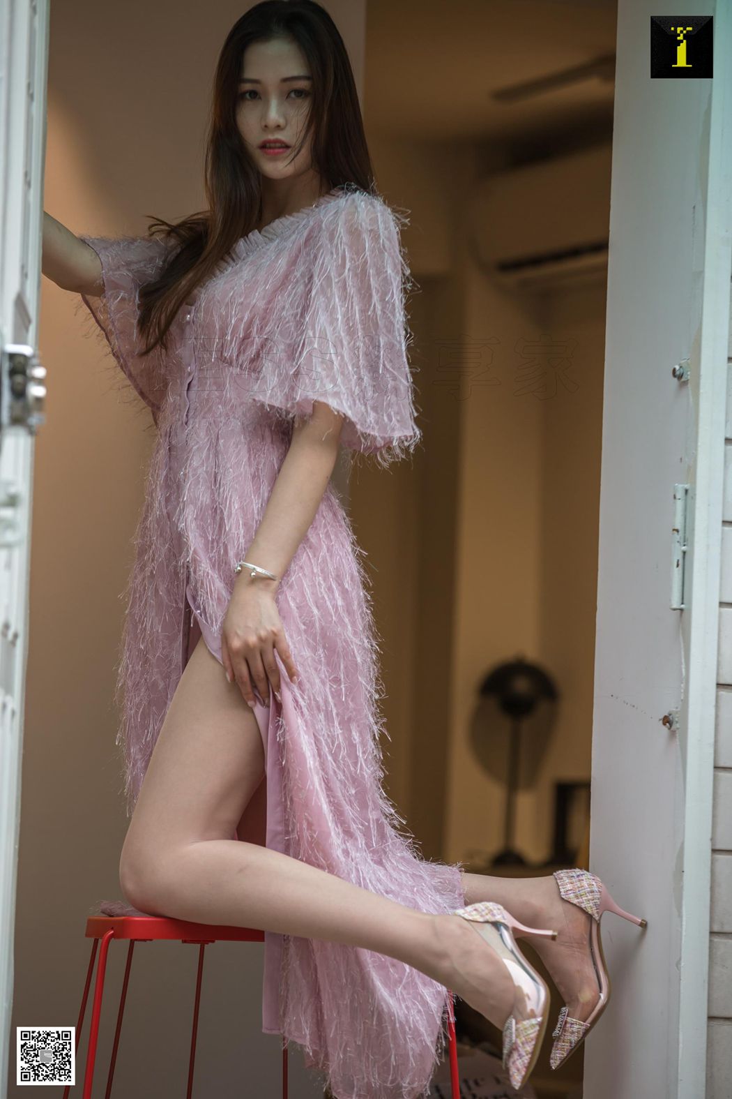 图片[35]-[IESS异思趣向] 2019.06.07 丝享家502：《九妹的粉色长裙》九妹 在线浏览 – 速更版-美库