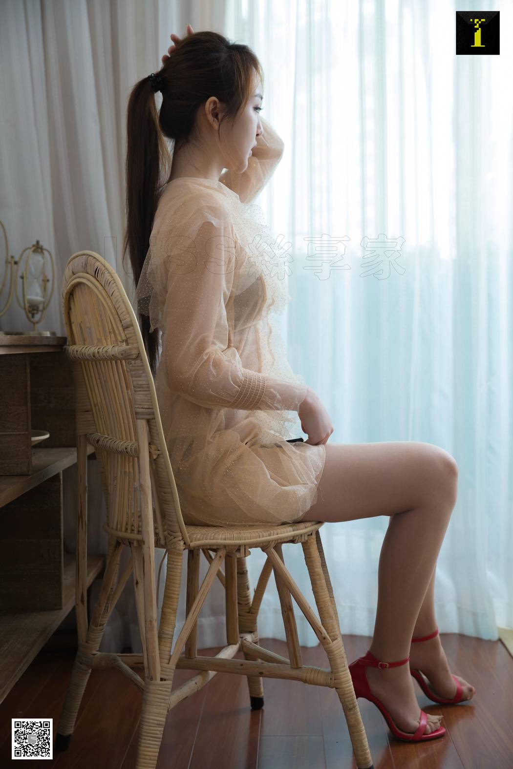 图片[6]-[IESS异思趣向] 2019.06.10 丝享家503：《云芝的一字扣红鞋》云芝 在线浏览 – 速更版-美库