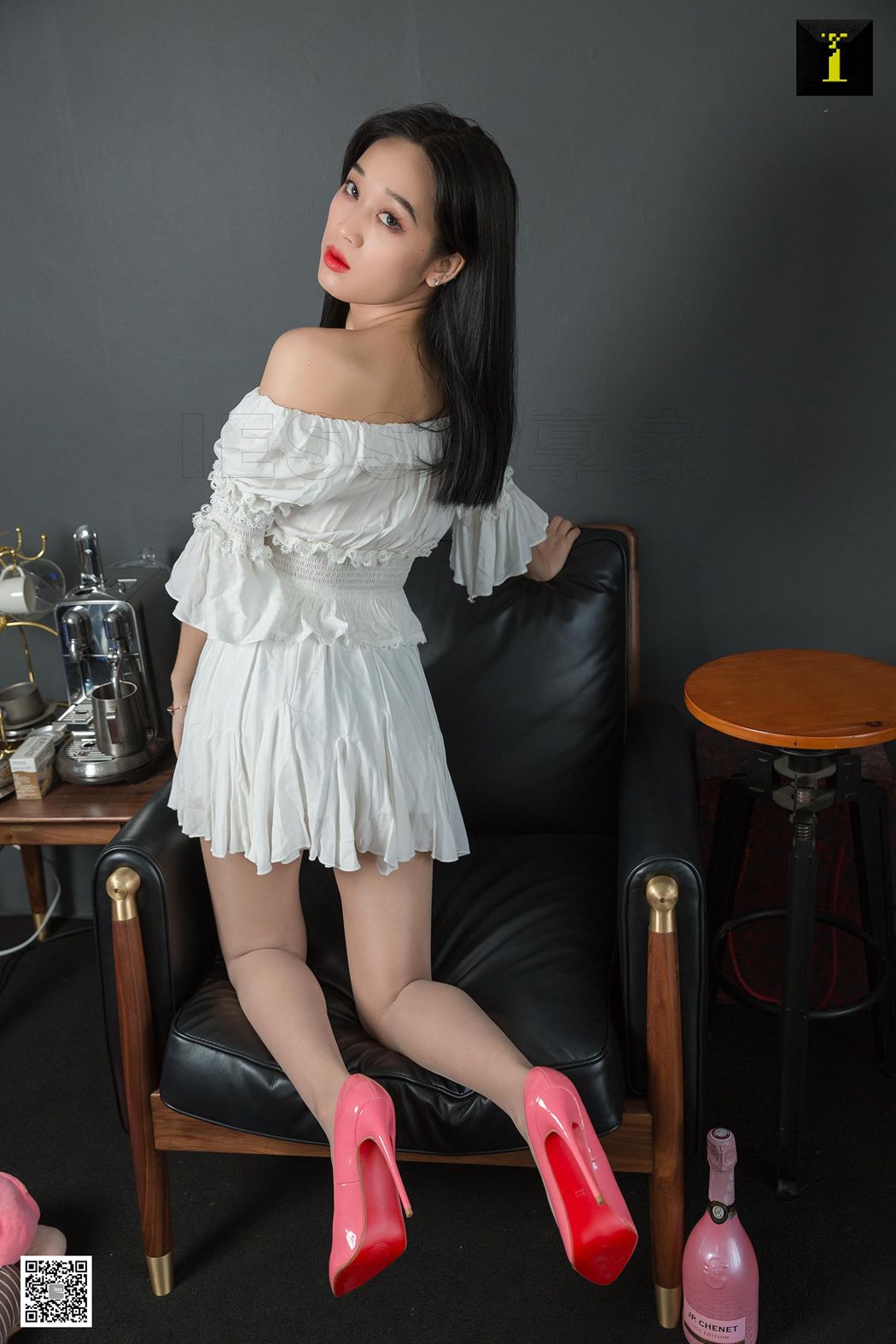 图片[56]-[IESS异思趣向] 2019.07.05 丝享家522：《可乐的少女系高跟》可乐 在线浏览 – 速更版-美库