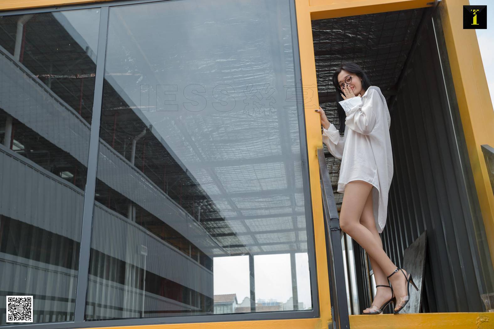 图片[74]-[IESS异思趣向] 2019.07.22 丝享家533：可乐《男友衬衫里的温柔》 在线浏览 – 速更版-美库