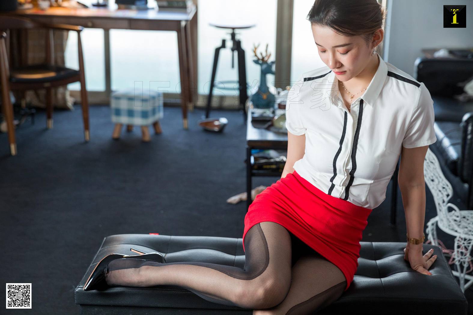 图片[72]-[IESS异思趣向] 2019.07.26 丝享家537：《秋姐霸气时装袜》秋秋 在线浏览 – 速更版-美库