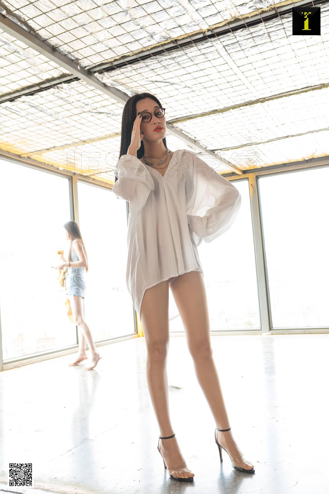 图片[86]-[IESS异思趣向] 2019.07.22 丝享家533：可乐《男友衬衫里的温柔》 在线浏览 – 速更版-美库