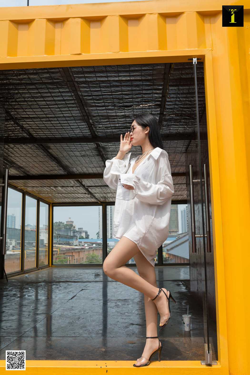 图片[76]-[IESS异思趣向] 2019.07.22 丝享家533：可乐《男友衬衫里的温柔》 在线浏览 – 速更版-美库