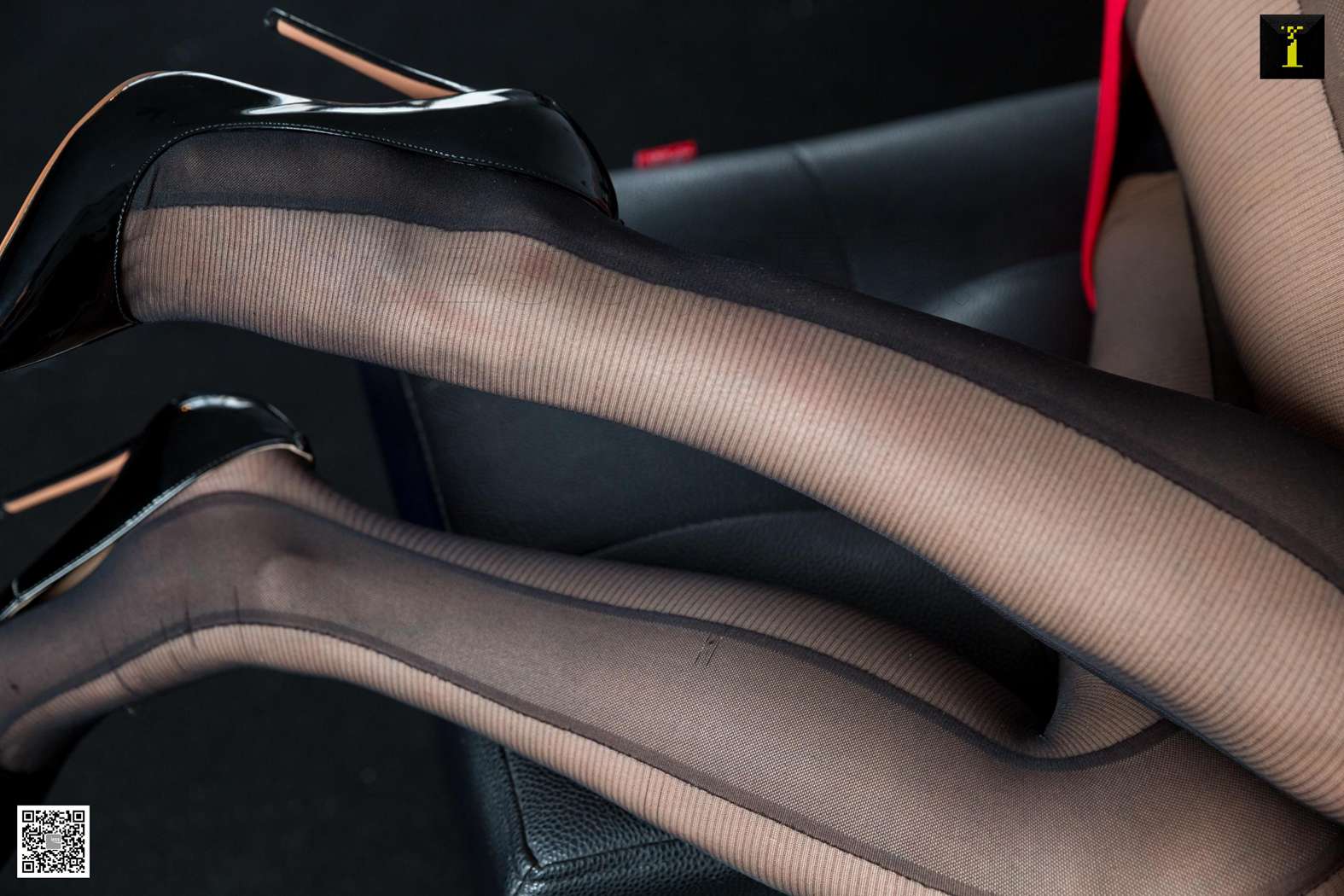 图片[28]-[IESS异思趣向] 2019.07.26 丝享家537：《秋姐霸气时装袜》秋秋 在线浏览 – 速更版-美库