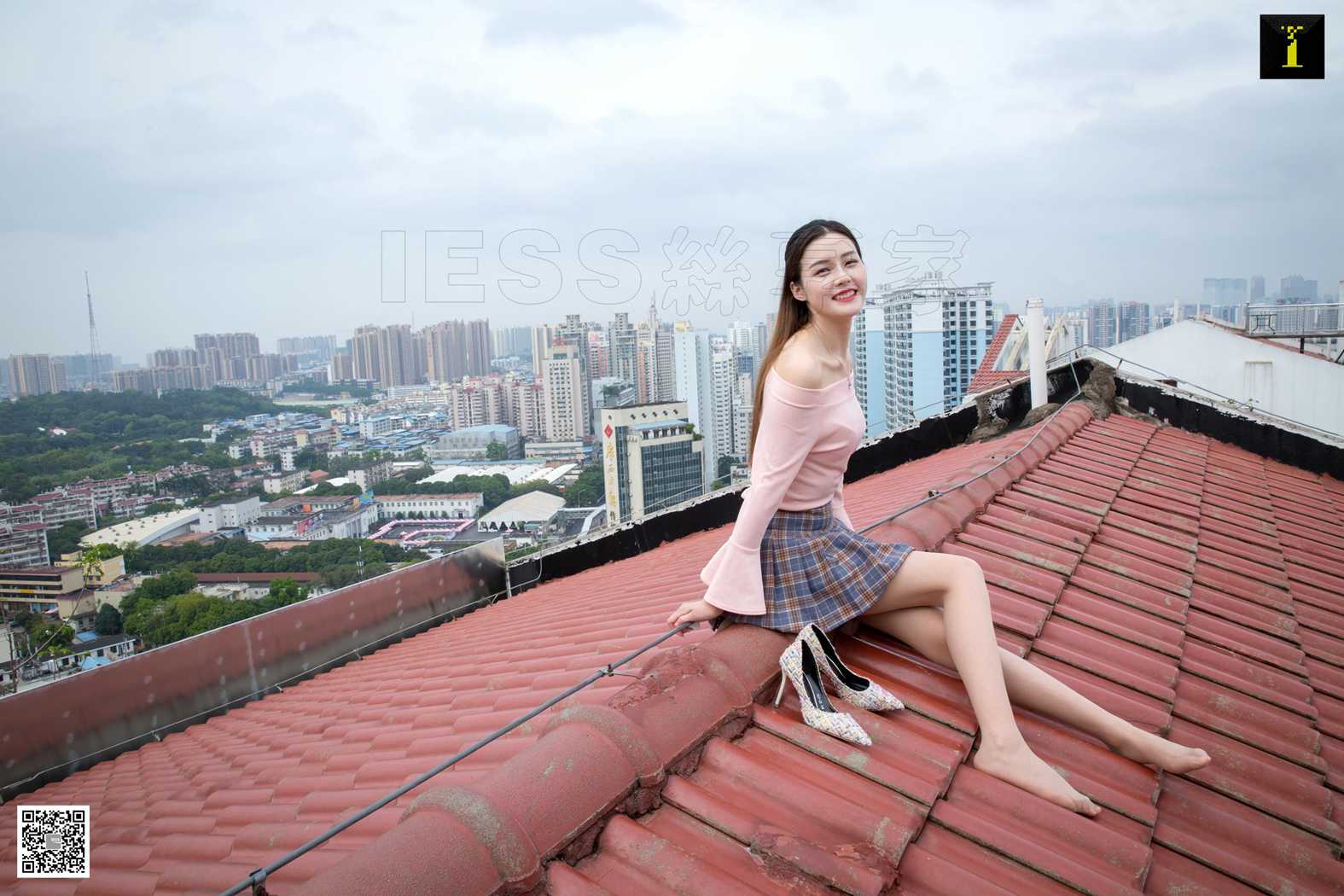 图片[68]-[IESS异思趣向] 2019.08.07 丝享家545：九妹《九妹七夕红屋顶》 在线浏览 – 速更版-美库