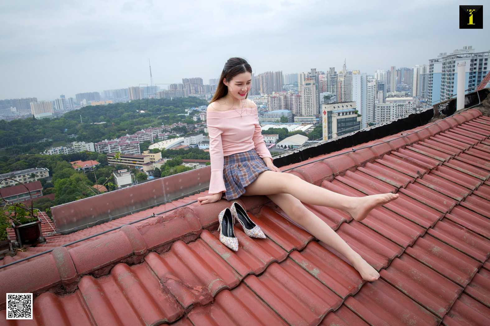 图片[24]-[IESS异思趣向] 2019.08.07 丝享家545：九妹《九妹七夕红屋顶》 在线浏览 – 速更版-美库