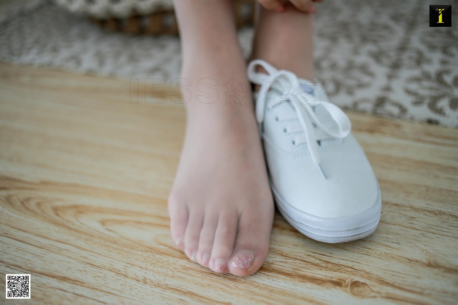 图片[9]-[IESS异思趣向] 2019.08.13 丝享家549：小衫《透出轮廓的紧身裤》 在线浏览 – 速更版-美库